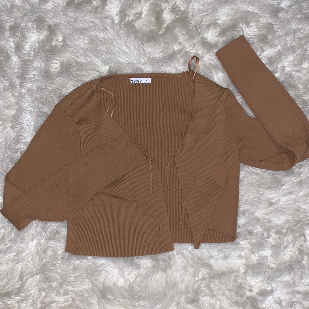 Women’s cardigan shirt top